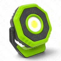 700 lumen rechargeable Land Rover workshop flood light green