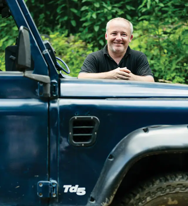 Tom Cross of Twinwoods 4x4 with Land Rover Defender