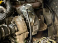 Alive GTB450 VNT turbo kit fitted to Land Rover Defender Td5.