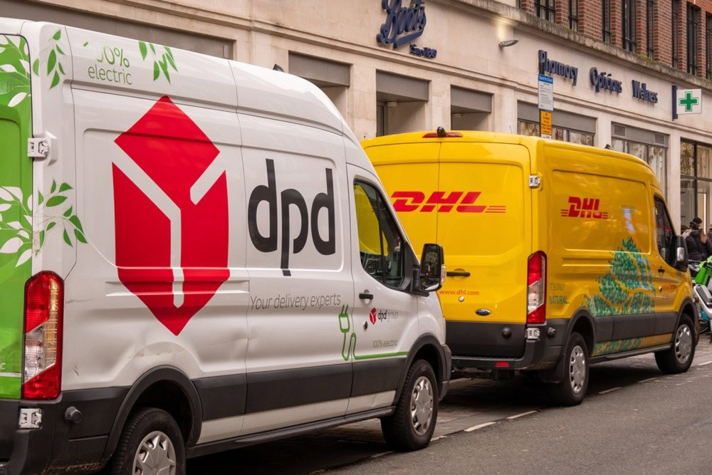 Twinwoods 4x4 use DHL & DPD to deliver parcels from the UK all over the world every day.