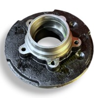 Defender Hub Assembly RUB500240 Front or Rear