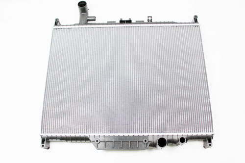 Nissens OEM Radiator LR015561G for Land Rover Discovery 4 and Range Rover Sport