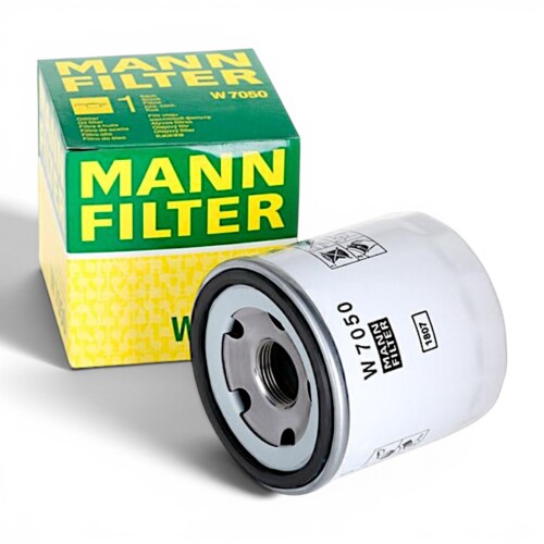 LR104384 Defender Puma 2.2 TDCI spin-on oil filter MANN W7050