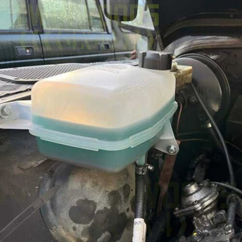 PCF101590C 300TDI Defender Discovery 1 Range Rover Classic clear expansion tank