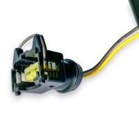 Injector plug close-up of premium Td5 injector loom AMR6103G
