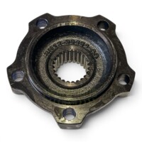 Back view of RUC105200G Defender Discovery 1 Range Rover Classic drive flange OEM