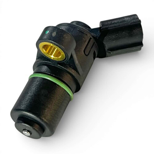 Lucas Td5 crank sensor NSC100790G connector and seal close-up
