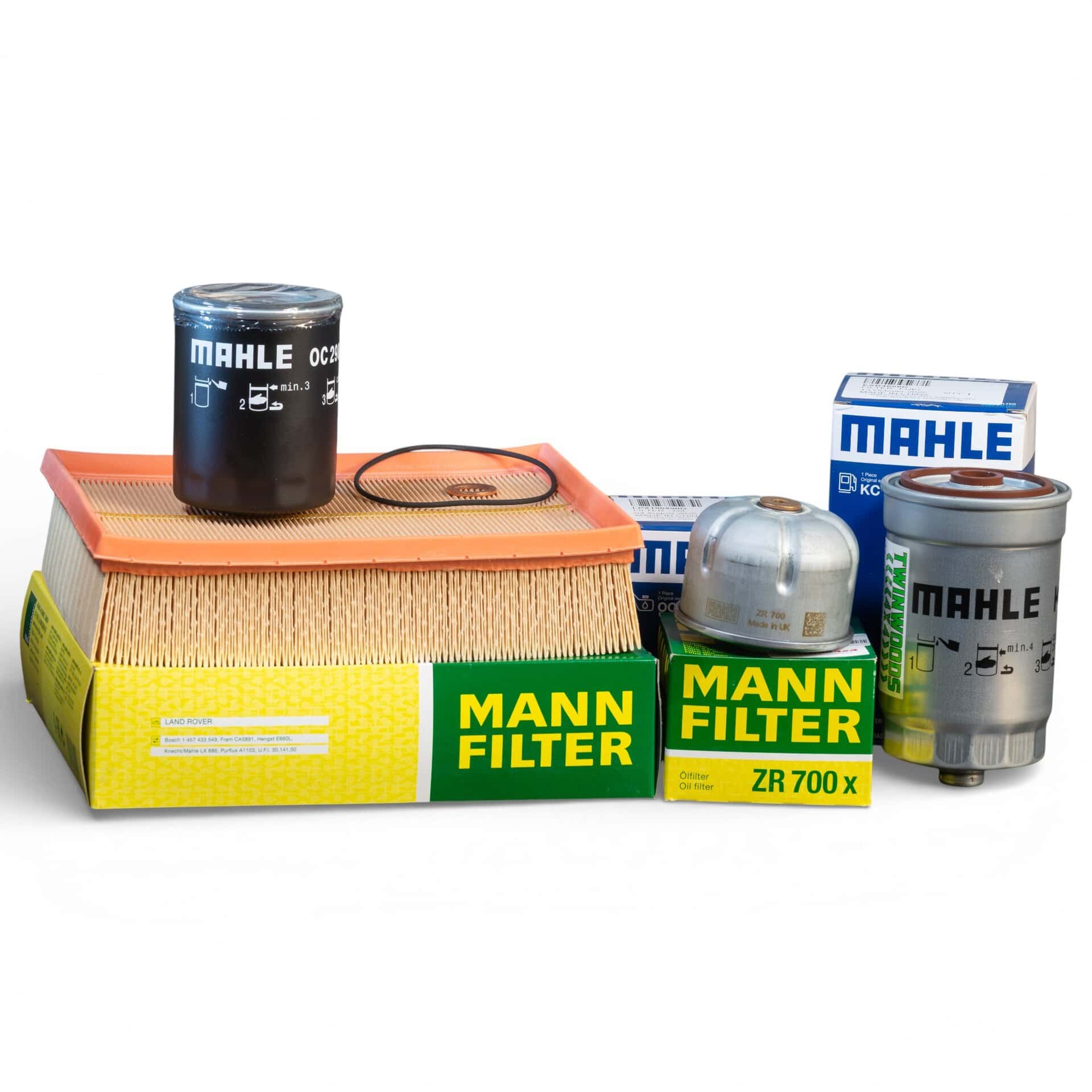 Td5 filter service kit with MANN and MAHLE filters for Defender and Discovery 2 Td5 filter service kit with MANN and MAHLE filters for Defender and Discovery 2