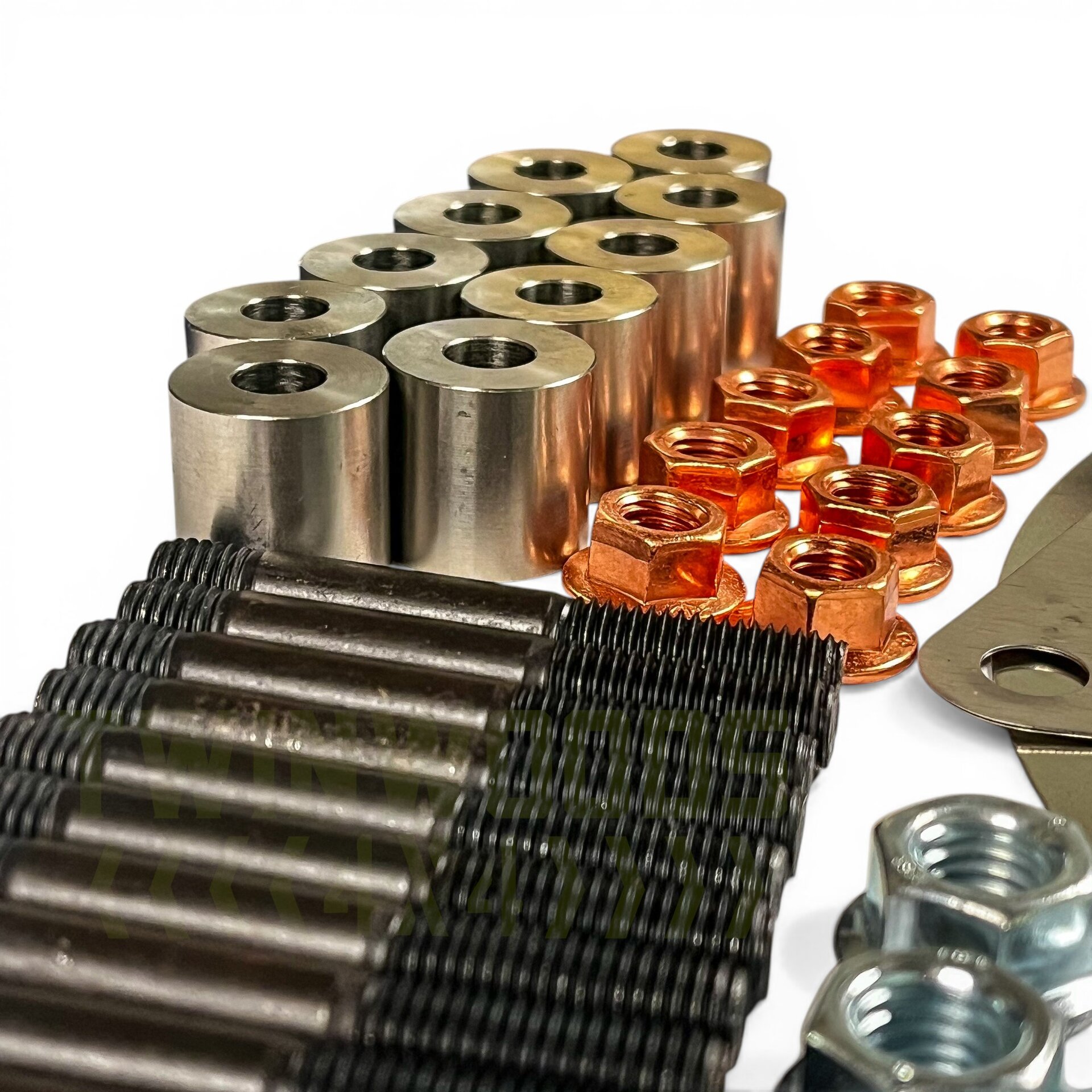 Ultimate TD5 Exhaust Manifold Stud Kit for Defender and Discovery 2 – Extended Stud Version