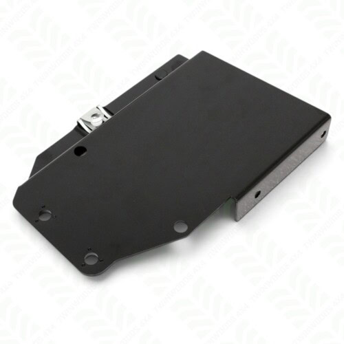 WKT100010 Defender TD5 fuel filter cover backing plate