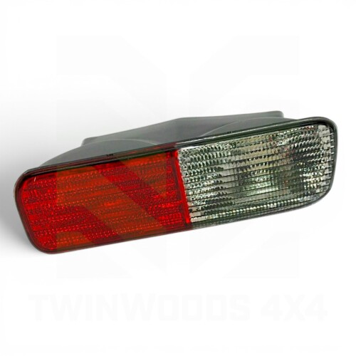 XFB000720 Discovery 2 RH rear bumper light assembly late facelift