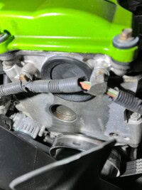 Td5 front camshaft cover LDI100030 showing location of upgraded Viton O-ring seal