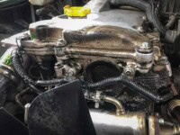 Td5 camshaft seal leak